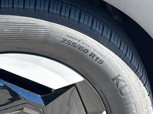 2024 Kia EV9 Light Long Range