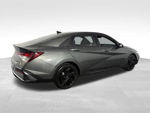 Amazon Gray 2026 Hyundai ELANTRA SEL Sport