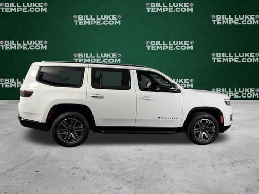 Bright White Clearcoat 2025 Jeep Wagoneer Base