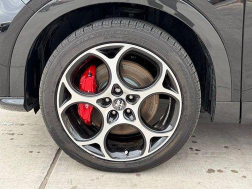 2024 Alfa Romeo Tonale Veloce