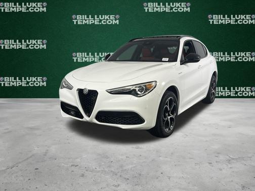 2022 Alfa Romeo Stelvio Veloce