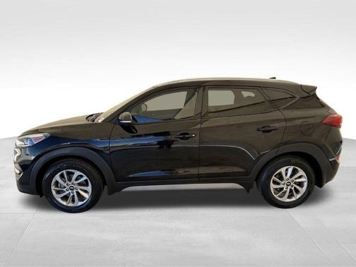 Black Noir Pearl 2018 Hyundai TUCSON SEL Plus
