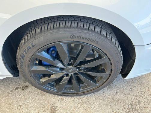 2017 Audi A4 2.0T Premium