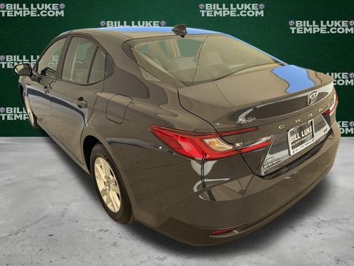 UNDERGROUND 2025 Toyota Camry LE