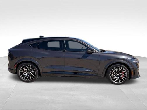Dark Matter Gray Metallic 2022 Ford Mustang Mach-E GT