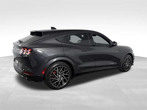 Dark Matter Gray Metallic 2022 Ford Mustang Mach-E GT
