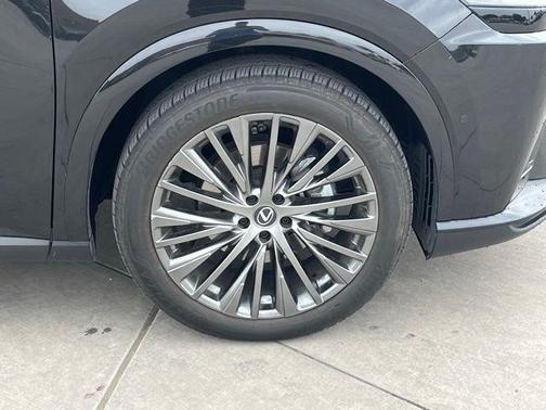 Caviar 2023 Lexus RX 350 Luxury