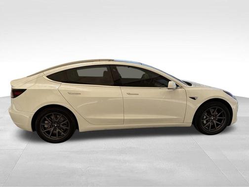 Pearl White Multi 2020 Tesla Model 3 Standard Range Plus
