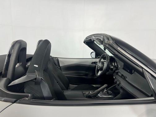 2024 Mazda MX-5 Miata Club