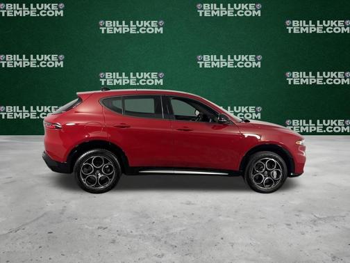 Rosso 2024 Alfa Romeo Tonale Ti