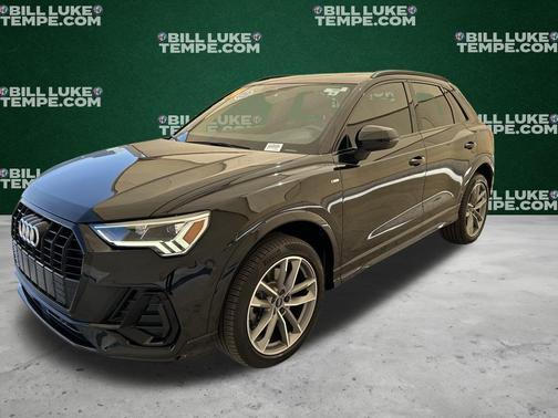 2024 Audi Q3 45 S line Premium