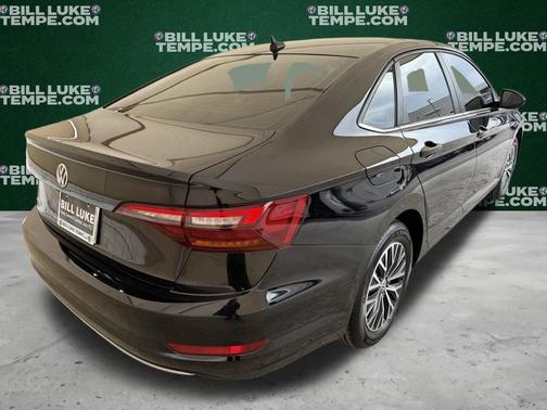 Deep Black Pearl Effect 2019 Volkswagen Jetta 1.4T SEL