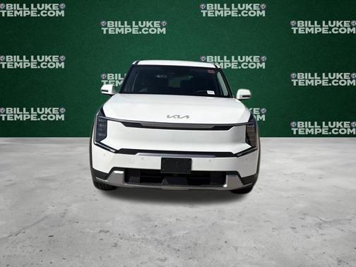 2024 Kia EV9 Light Long Range