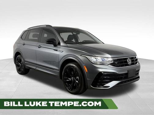 Platinum Gray Metallic 2024 Volkswagen Tiguan 2.0T SE R-Line Black