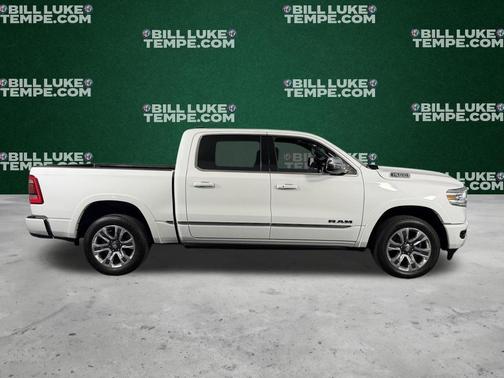 Bright White Clearcoat 2024 RAM 1500 Limited