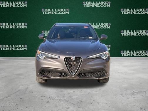 Vesuvio Gray Metallic 2023 Alfa Romeo Stelvio Ti