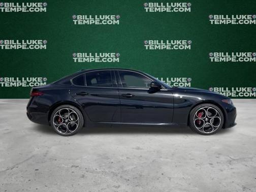 2022 Alfa Romeo Giulia Ti