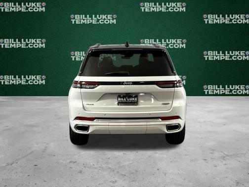 2023 Jeep Grand Cherokee Summit