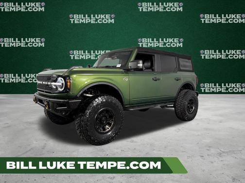 Eruption Green Metallic 2022 Ford Bronco Wildtrak