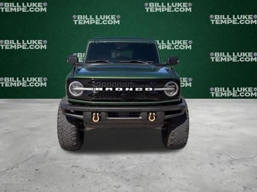 Eruption Green Metallic 2022 Ford Bronco Wildtrak