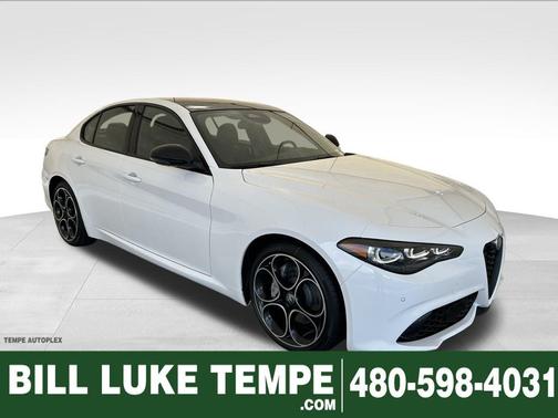 2025 Alfa Romeo Giulia Base