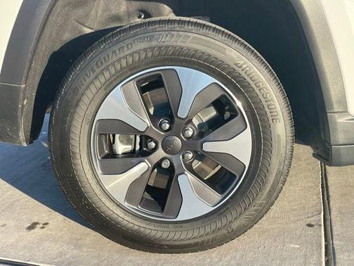 2022 Jeep Grand Cherokee 4xe Base