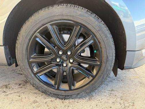 2023 Ford Edge ST Line