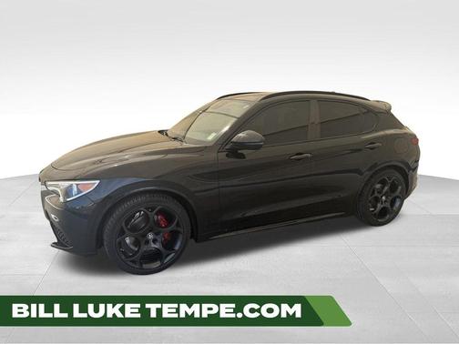 Vulcano Black Metallic 2023 Alfa Romeo Stelvio Veloce