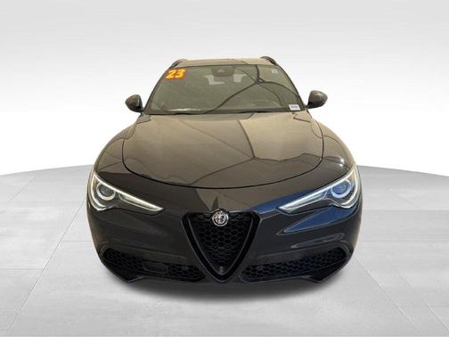Vulcano Black Metallic 2023 Alfa Romeo Stelvio Veloce