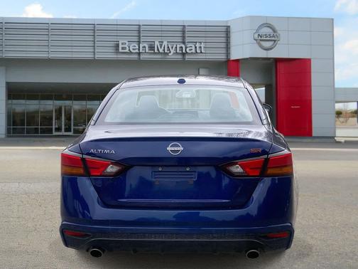 2024 Nissan Altima SR FWD