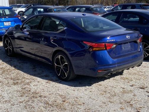 2024 Nissan Altima SR FWD