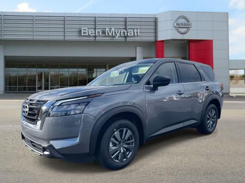 2025 Nissan Pathfinder S FWD