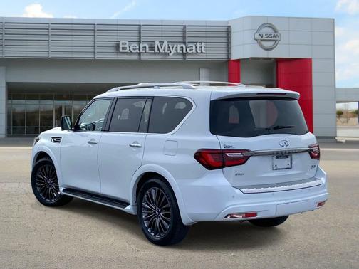 2022 INFINITI QX80 PREMIUM SELECT AWD