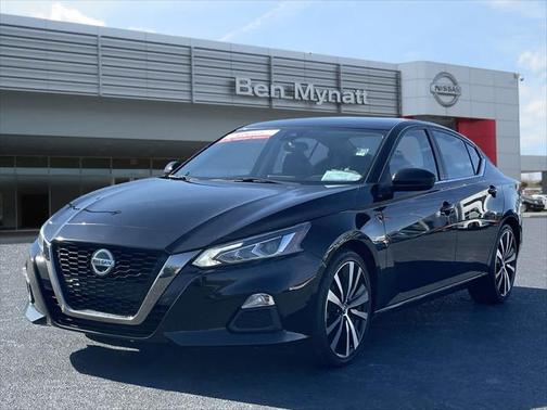2021 Nissan Altima SR FWD