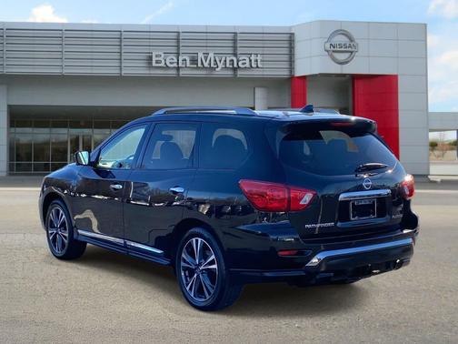 2020 Nissan Pathfinder Platinum 4WD