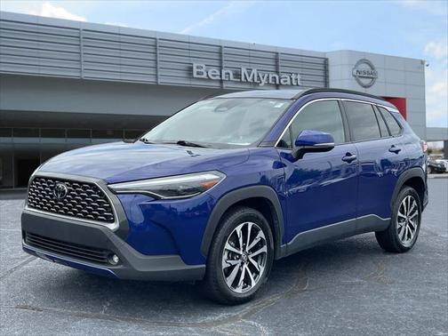 2023 Toyota Corolla Cross XLE