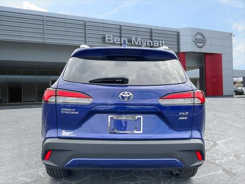 2023 Toyota Corolla Cross XLE