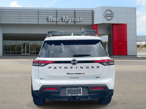 2025 Nissan Pathfinder Rock Creek 4WD