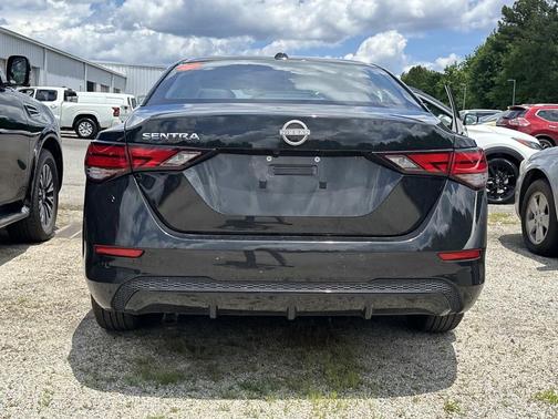 Super Black 2025 Nissan Sentra SV
