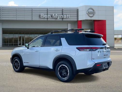 2025 Nissan Pathfinder Rock Creek 4WD