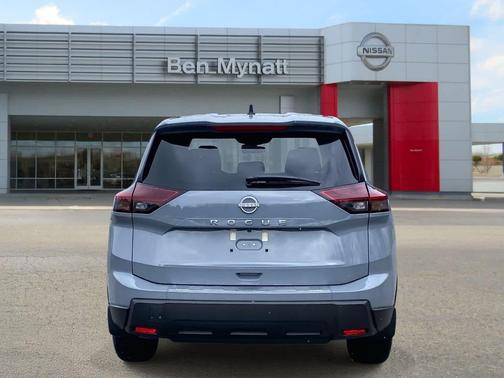 Boulder Gray Pearl 2026 Nissan Rogue SV