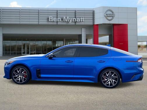 2023 Kia Stinger GT-Line