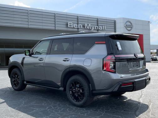 2025 Nissan Armada PRO-4X 4WD