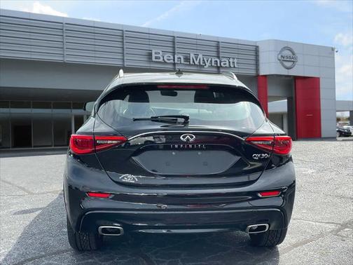 2019 INFINITI QX30 LUXE