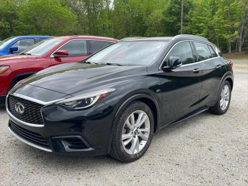 2019 INFINITI QX30 LUXE