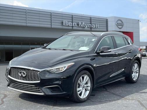 2019 INFINITI QX30 LUXE