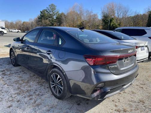 2024 Kia Forte LXS