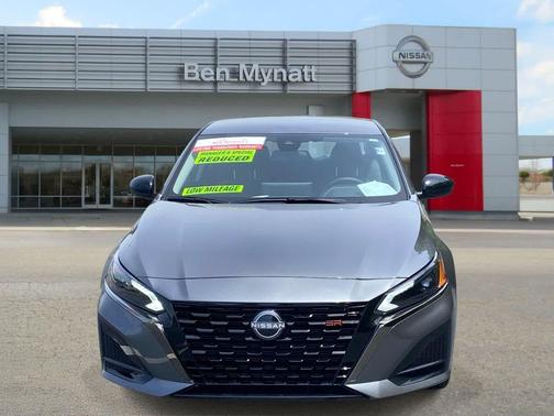 Gun Metallic 2026 Nissan Altima SR FWD