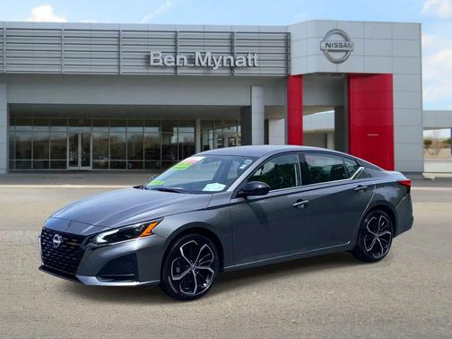 Gun Metallic 2026 Nissan Altima SR FWD