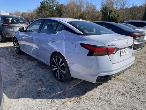 2024 Nissan Altima SR FWD